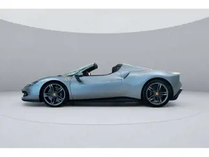 Ferrari 296 GTS >GRIGIO TITANIO*CIOCCOLATO*1.OWNER< Bild 3