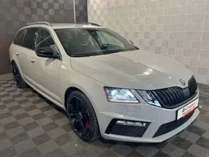 Skoda Octavia Combi*RS*LED-TEMPO-LEDER-R.KAM-APPLE-SHZ