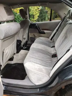 Opel Omega 2 B / 2 liter Bild 5