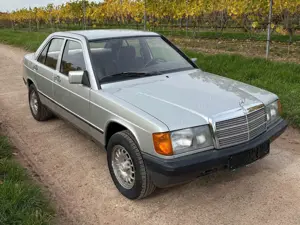 Mercedes-Benz 190 190 E