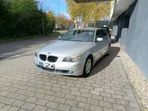BMW 525 525i Touring * Sitzheizung * Navi * Tempomat Bild 3