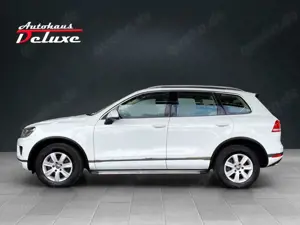 Volkswagen Touareg 3,0 TDI 4M NAVI-360°KAMERA-PANORAMA-AHK Bild 4