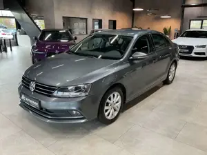 Volkswagen Jetta 1.4 TSI Navi Sitzh. BT PDC GRA Alu