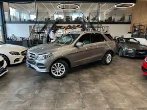 Mercedes-Benz GLE 350 d 4Matic*2.. Hand*AMG-Line*LED*AHK*Klima