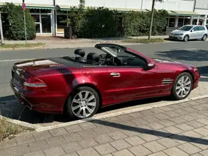 Mercedes-Benz SL 350 7G-TRONIC Bild 2