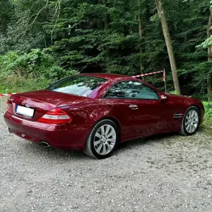 Mercedes-Benz SL 350 7G-TRONIC Bild 3