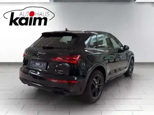 Audi Q5 40 40 TDI quattro  S line Black Style+LED+NAVI+ACC Bild 5