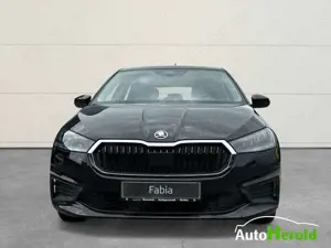 Skoda Fabia Ambition LENKRADHEIZUNG KLIMA Bild 3