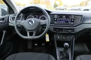 Volkswagen Polo Trendline 1.0 TSI PDC Bild 5