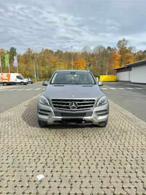 Mercedes-Benz ML 350 BlueTEC 4MATIC 7G-TRONIC