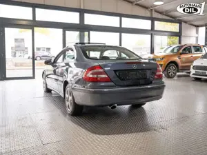 Mercedes-Benz CLK 200 K*TÜV NEU* *S-DACH*SHZ*KLIMA* Bild 4