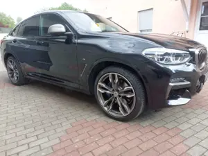 BMW X4 M d xDRIVE+340PS+21ZOll+M-SITZE+LEDER+AHK Bild 1