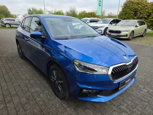 Skoda Fabia Tour 1.0 TSI 70 kW 5-Gang/SHZ/PDC/RFK/Klima