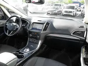 Ford S-Max Titanium 2.0 EcoBlue Auto+Navi+LED+Sitzhzg Klima Bild 5