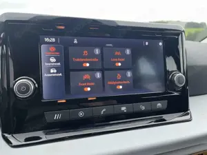 SEAT Ibiza 1.0 TSI Style + LED + PTC V+H + Kamera + Alufelgen Bild 2