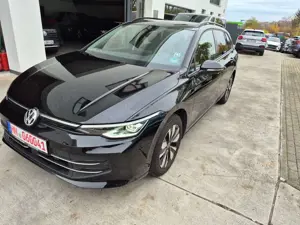 Volkswagen Golf VIII Variant 1.5 TSI 150 Goal Neues Modell