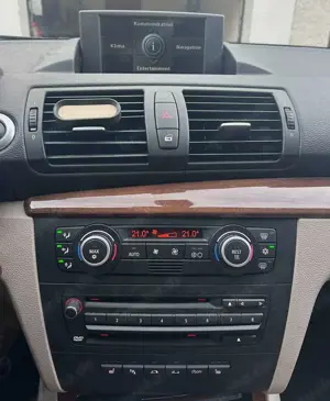 BMW 118 118i Cabrio Bild 3