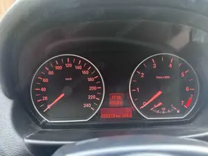 BMW 118 118i Cabrio Bild 2