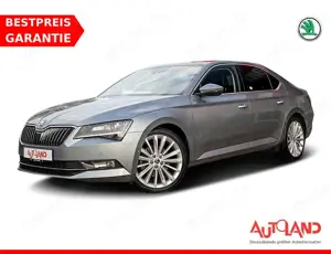 Skoda Superb 2.0 TDI Style Navi ACC Sitzheizung DAB