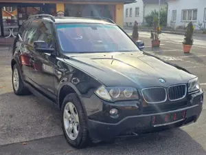 BMW X3 ! Panorama - Allrad - Teillleder.....!