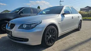 BMW 525 BMW 5 Lim. 525d xDrive*TUV*KLIMA*AUTO*SHZ*