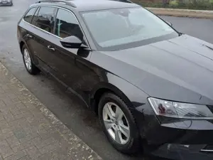 Skoda Superb Superb III Combi Diesel Combi 2.0 TDI Ambition