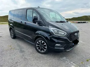 Ford Tourneo Custom 320 Sport SWB PHEV Trend Elite