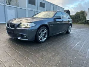 BMW 530 d xDrive 4x4 M-Paket LEDER NAVI AUTOMATIK