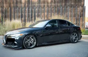 Alfa Romeo Giulia 2.0 Turbo 16V AT8-Q4 Veloce Ti