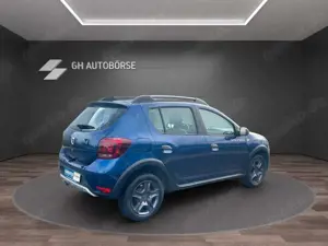 Dacia Sandero Bild 4