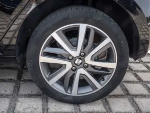 SEAT Mii electric Plus KLIMAAUTOMATIK SITZHEIZUNG Bild 5