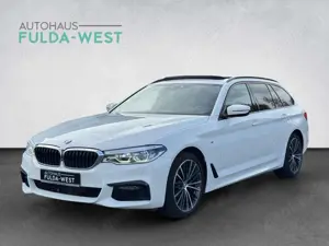 BMW 520 d Touring M Sport LED+ KomfSitze Pano AHKsch.