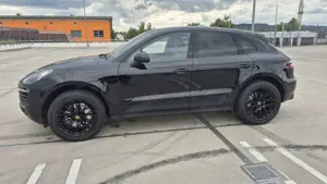Porsche Macan Macan S mit Approved Garantie