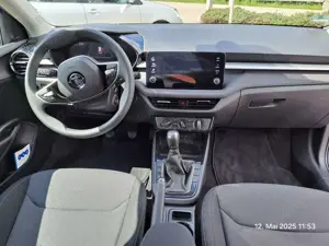 Skoda Fabia Selection 1.100 km | LED Navi MwSt. auswei. Bild 3