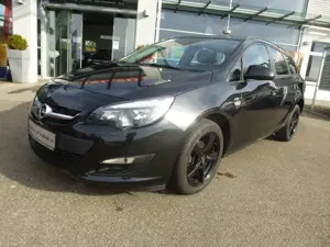 Opel Astra Astra Sports Tourer 1.4 Turbo. Fahrradträger