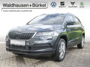 Skoda Karoq 1.5 TSI Style DSG+AHK+Navi+LED+ Kamera+ele
