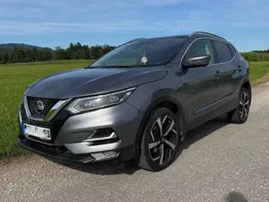 Nissan Qashqai Qashqai 1.3 DIG-T DCT TEKNA