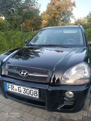Hyundai TUCSON 2.0 2WD GLS