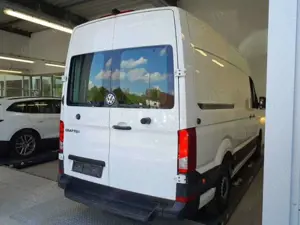 Volkswagen Crafter 2.0 TDI Kasten 35 mittellang Hochdach Navi Kamera Bild 3