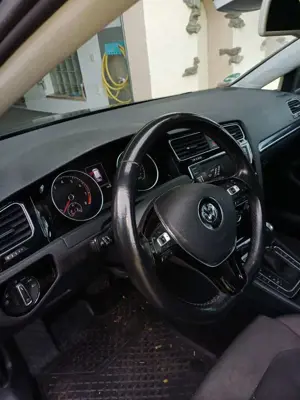 Volkswagen Golf Variant Highline BMT