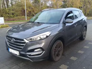 Hyundai TUCSON Tucson 2.0 CRDi 4WD Automatik Intro Edition Bild 3