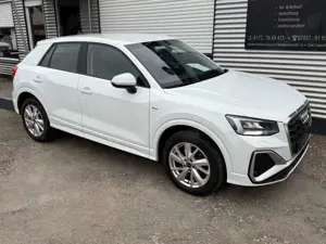 Audi Q2 35 TFSI S line*LED*NAVI*PDC*SPUR*3D-GOOGLE-MA