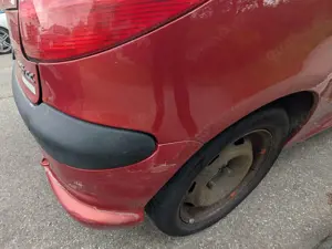 Peugeot 206 206 CC 135 Bild 5