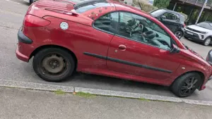 Peugeot 206 206 CC 135 Bild 2