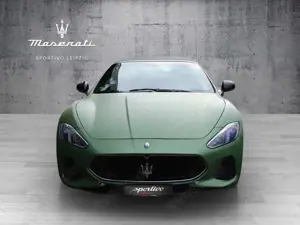 Maserati GranCabrio Sport MY18// Vollfolierung in grün matt Bild 2
