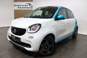 smart forFour *KAMERA*CABRIO*JBL-SOUND*APPLE-CARPLAY