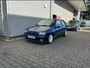 Renault Clio 16v Grand Prix (Sonder edition 447) Bild 2