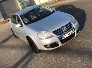 Volkswagen Jetta 1.6 Comfortline
