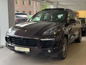 Porsche Cayenne S Diesel 18-Wege Luft LED Panorama R21