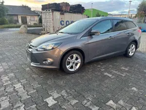 Ford Focus Focus Turnier Diesel 2.0 TDCi DPF Automatik Bild 2